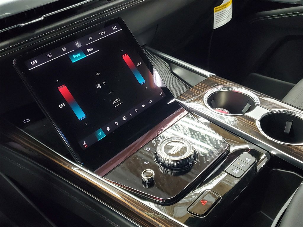 New 2025 Cadillac Escalade Premium Luxury w/ LPO, Radiant Package image 23