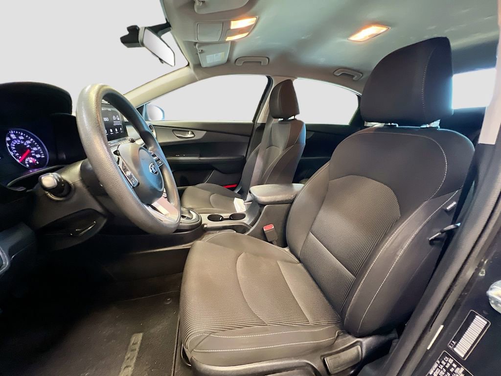 Used 2020 Kia Forte LXS image 19