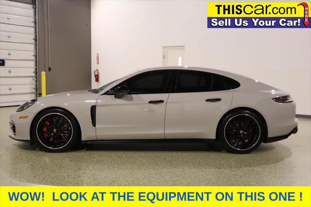 Used 2022 Porsche Panamera GTS AWD/4WD image 4