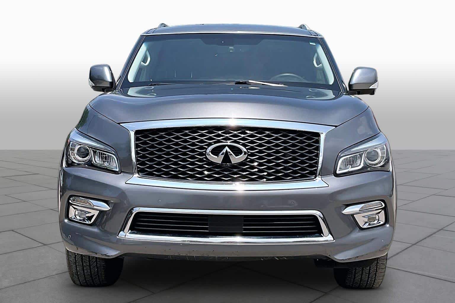 Used 2016 INFINITI QX80 2WD w/ Driver's Assistance Package image 4
