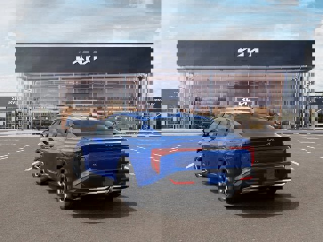 New 2026 Kia K4 LXS image 4