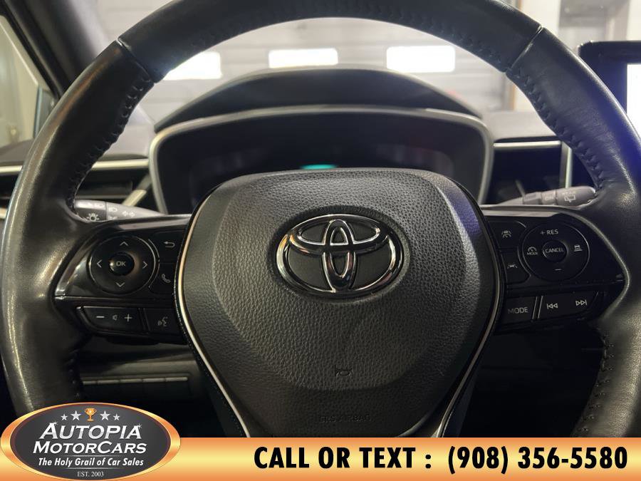 Used 2025 Toyota Corolla SE image 28