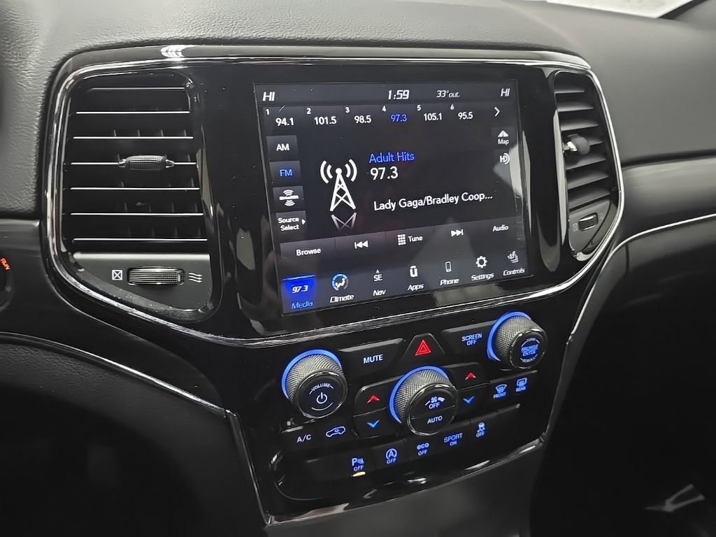 Used 2020 Jeep Grand Cherokee Limited image 26