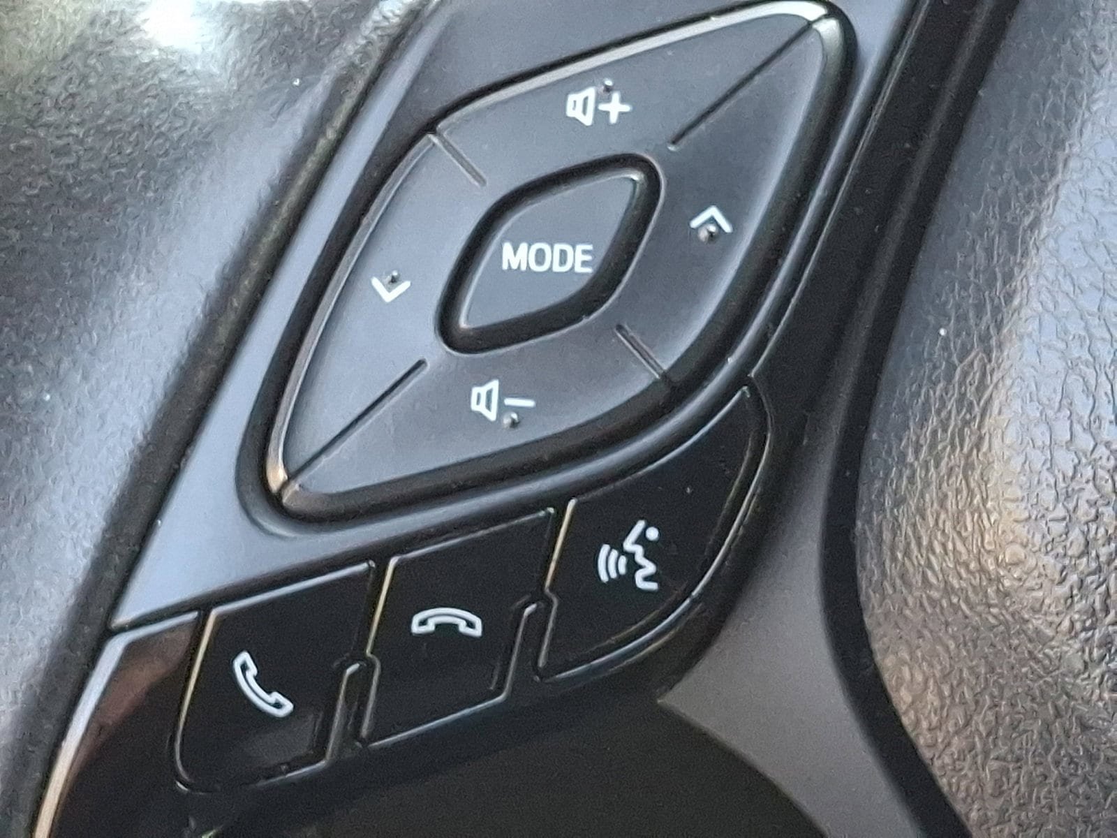 Used 2021 Toyota C-HR Nightshade image 21