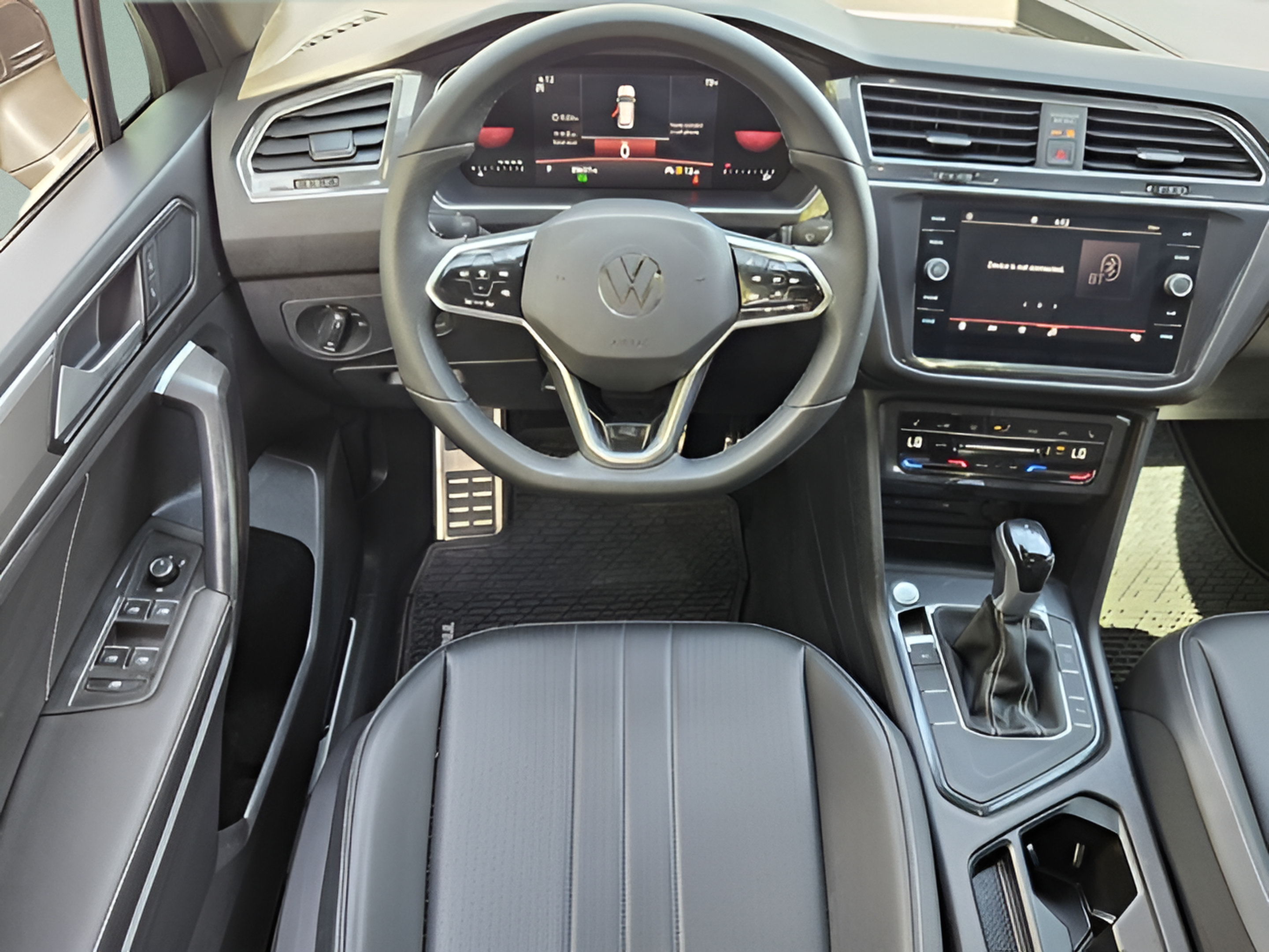 Certified 2023 Volkswagen Tiguan SE R-Line FWD image 11