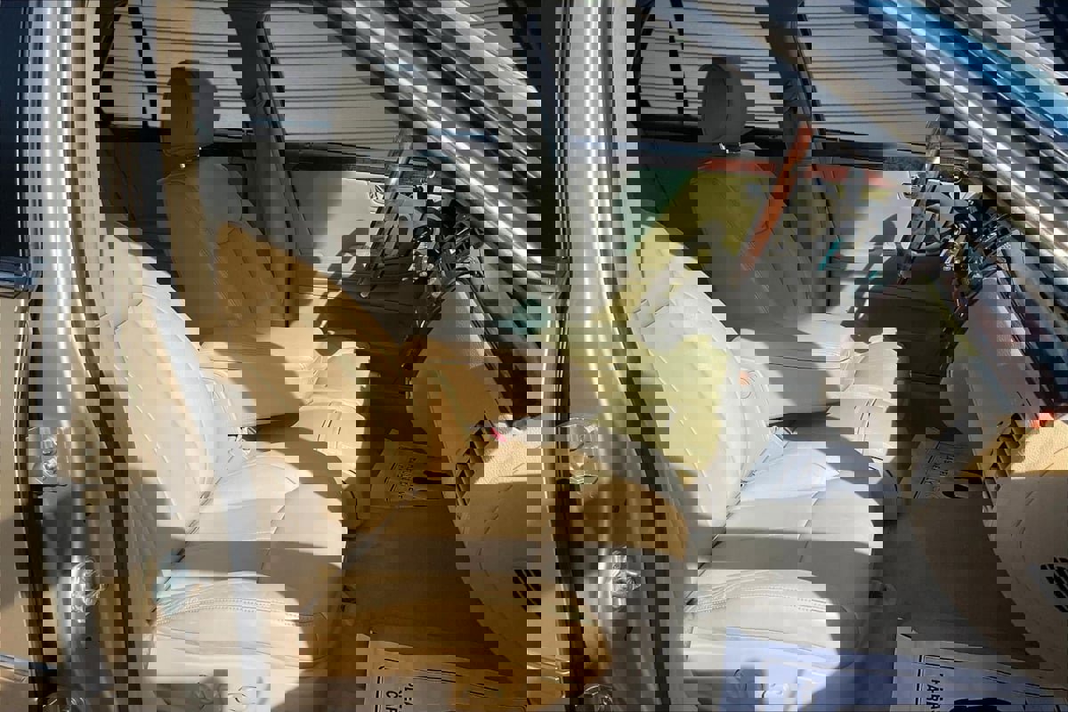 Used 2006 Cadillac DTS w/ Sun And Sound Package image 26