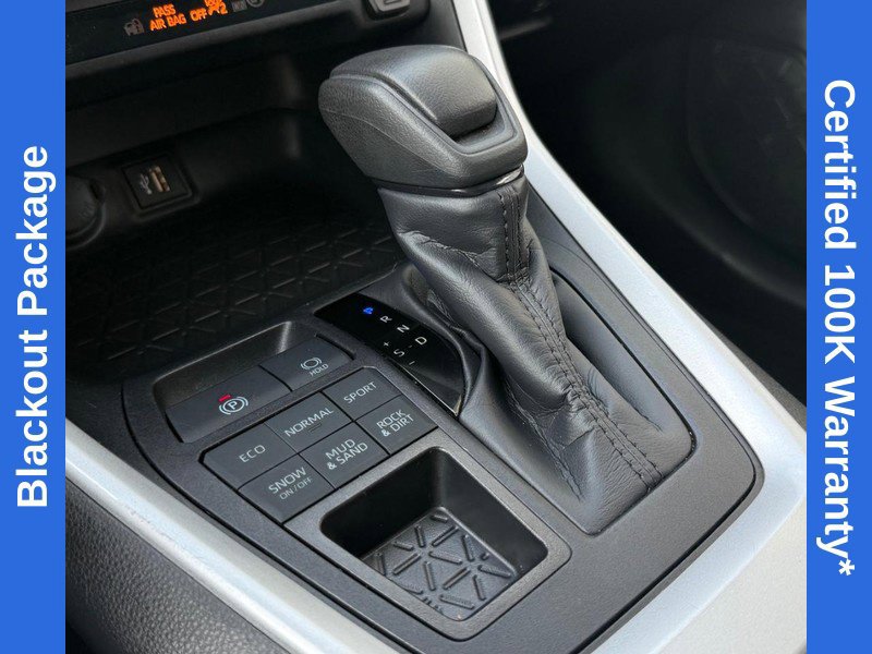 Used 2025 Toyota RAV4 LE AWD/4WD image 19