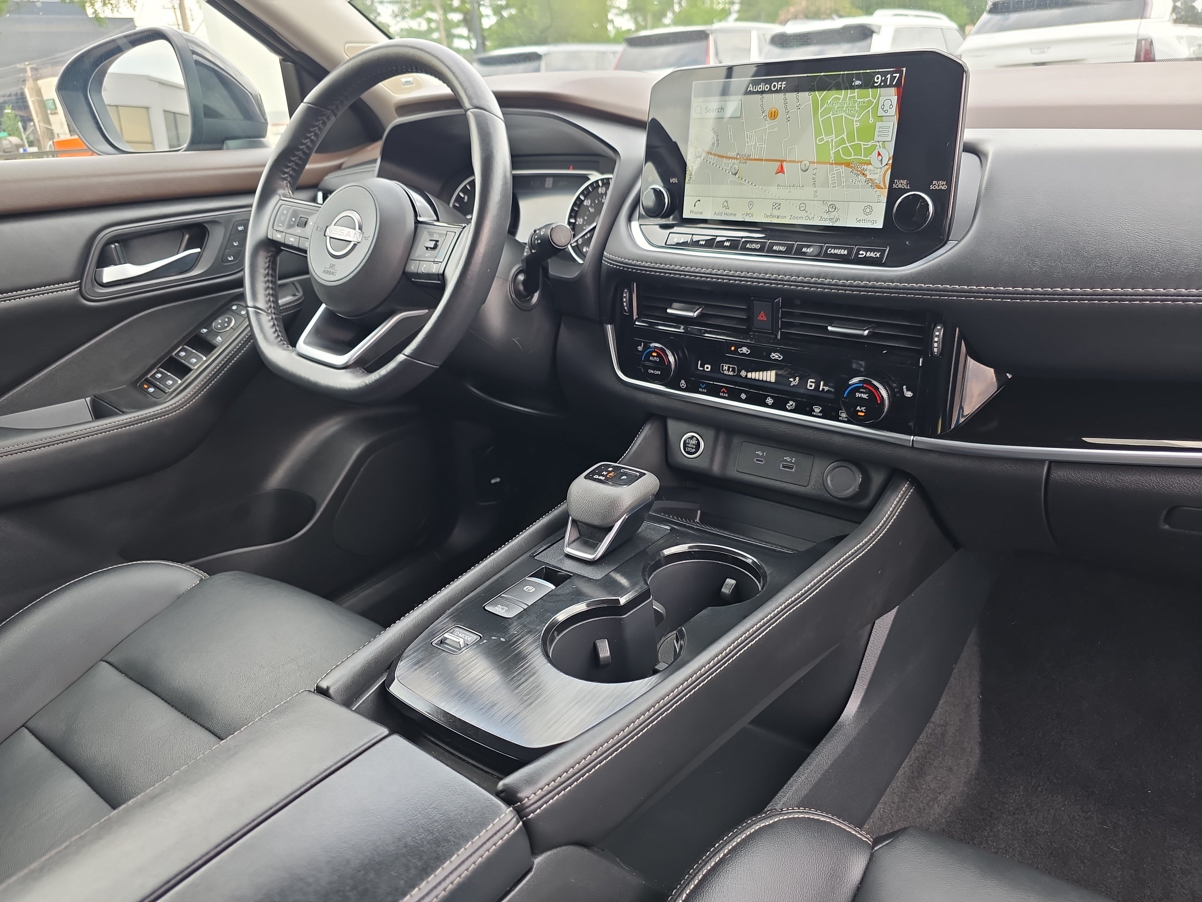 Used 2023 Nissan Rogue SL w/ SL Premium Package FWD image 16