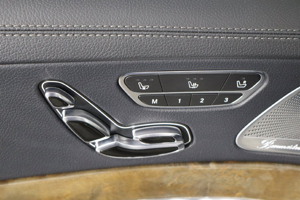 Used 2016 Mercedes-Benz S 550 4MATIC Sedan image 19