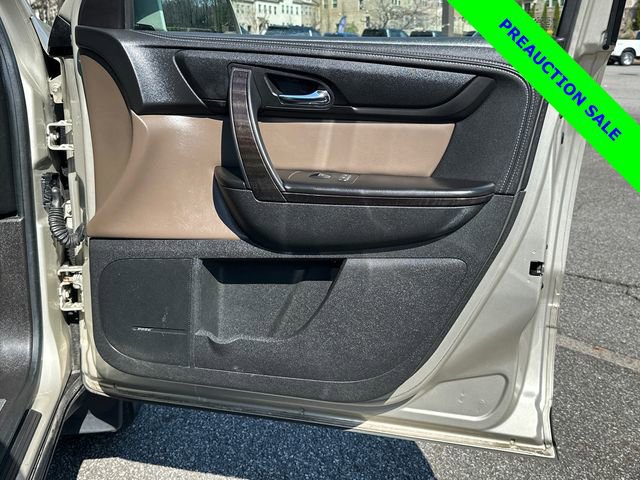 Used 2015 GMC Acadia SLT image 14