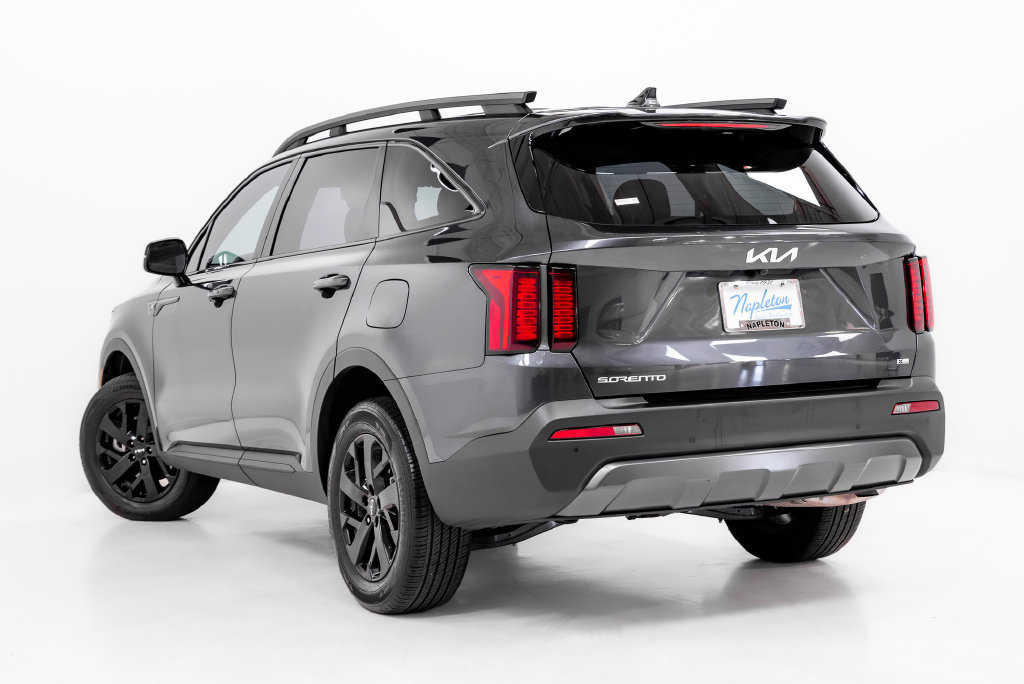 Used 2023 Kia Sorento S AWD/4WD image 32