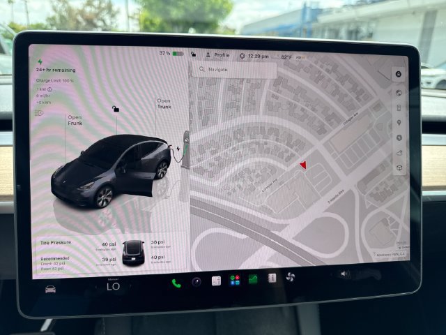 Used 2023 Tesla Model Y Long Range AWD/4WD image 19