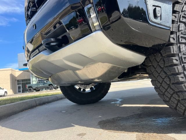 New 2026 Chevrolet Silverado 1500 ZR2 w/ Dark Appearance Package AWD/4WD image 17
