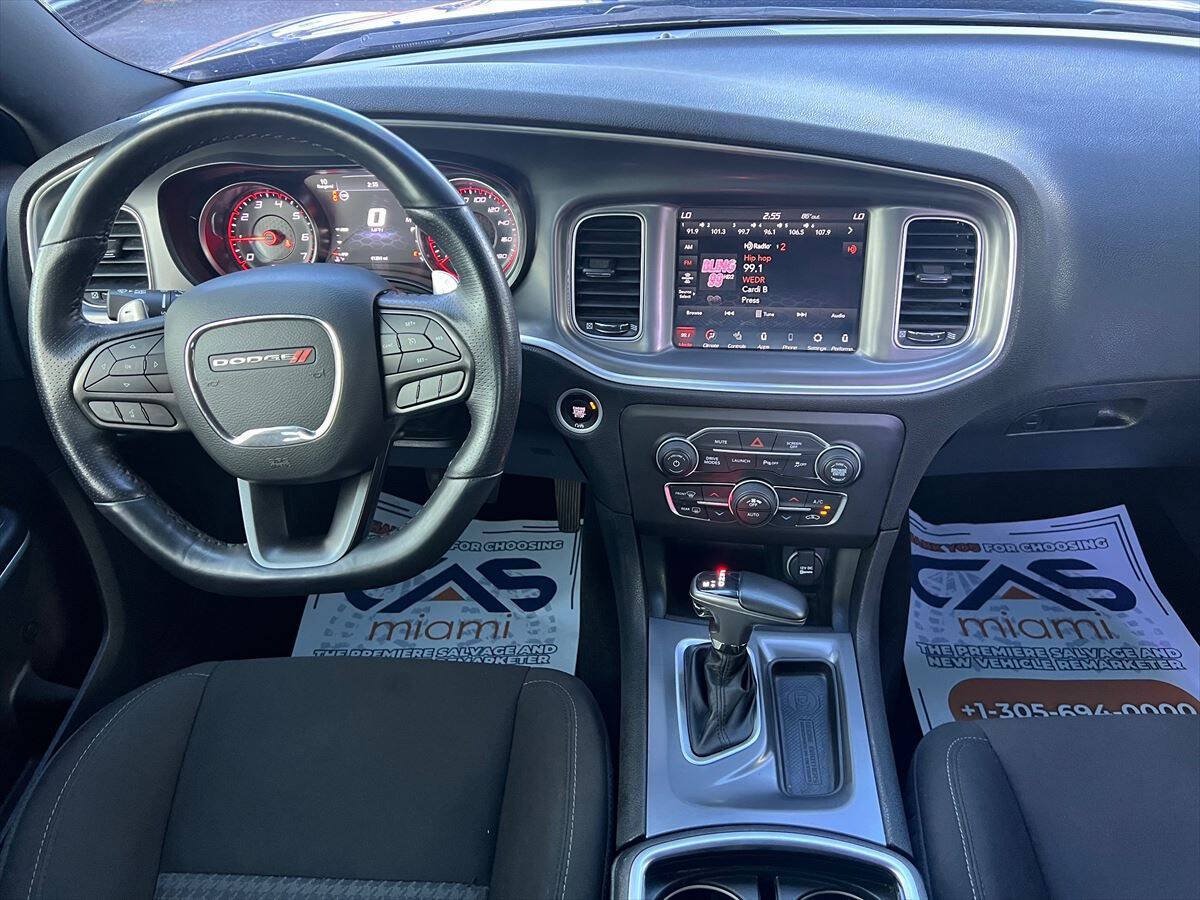 Used 2022 Dodge Charger Scat Pack RWD image 10