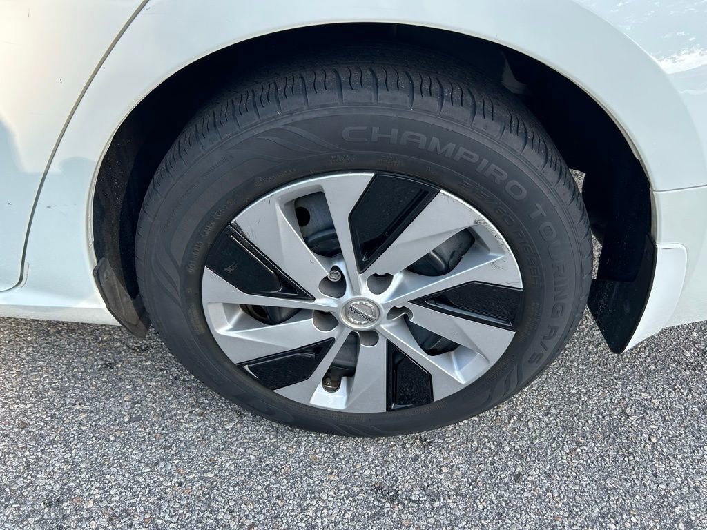 Used 2019 Nissan Altima 2.5 S FWD image 9