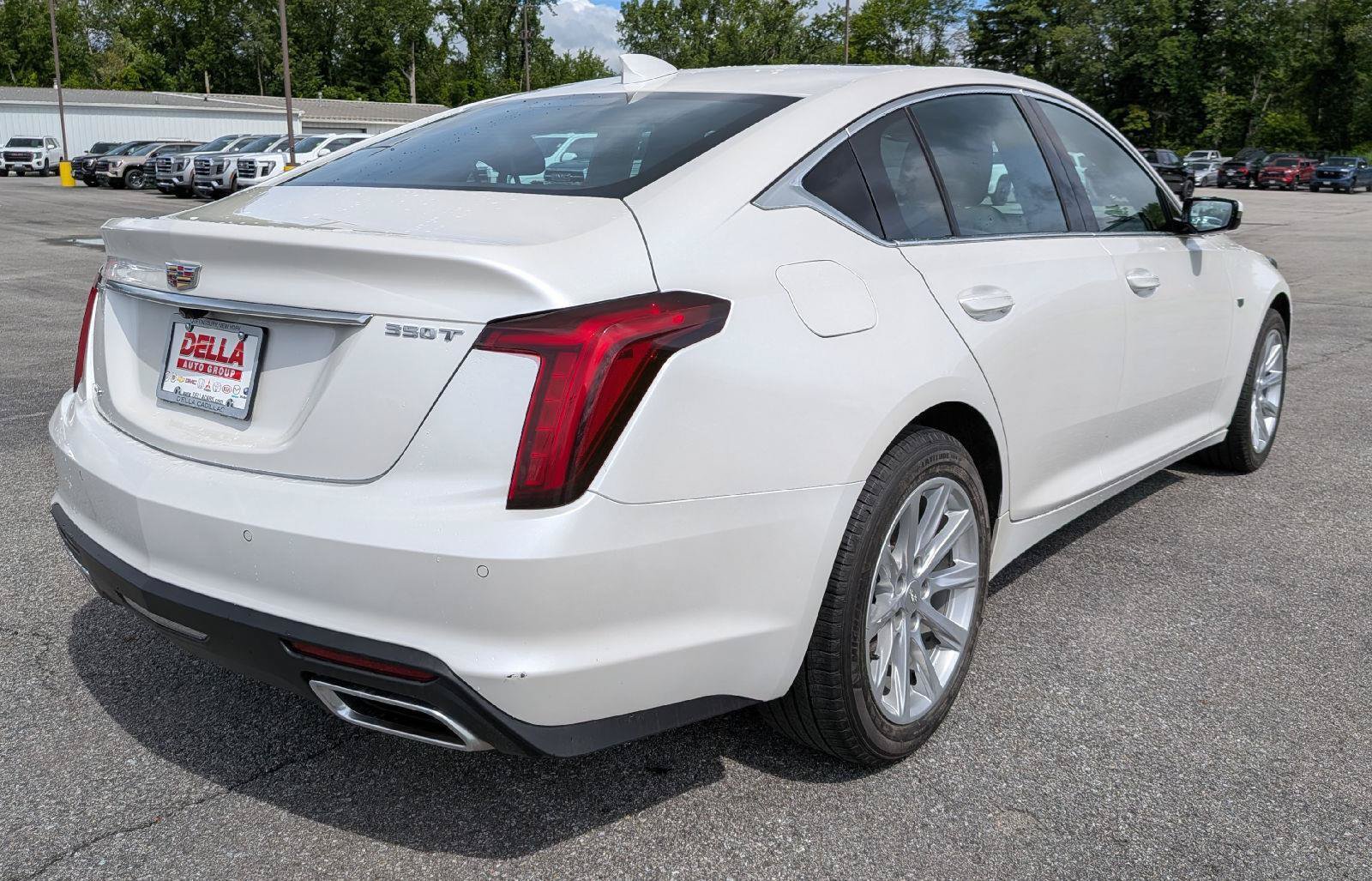 Used 2024 Cadillac CT5 Luxury w/ Sun And Sound Package AWD/4WD image 7