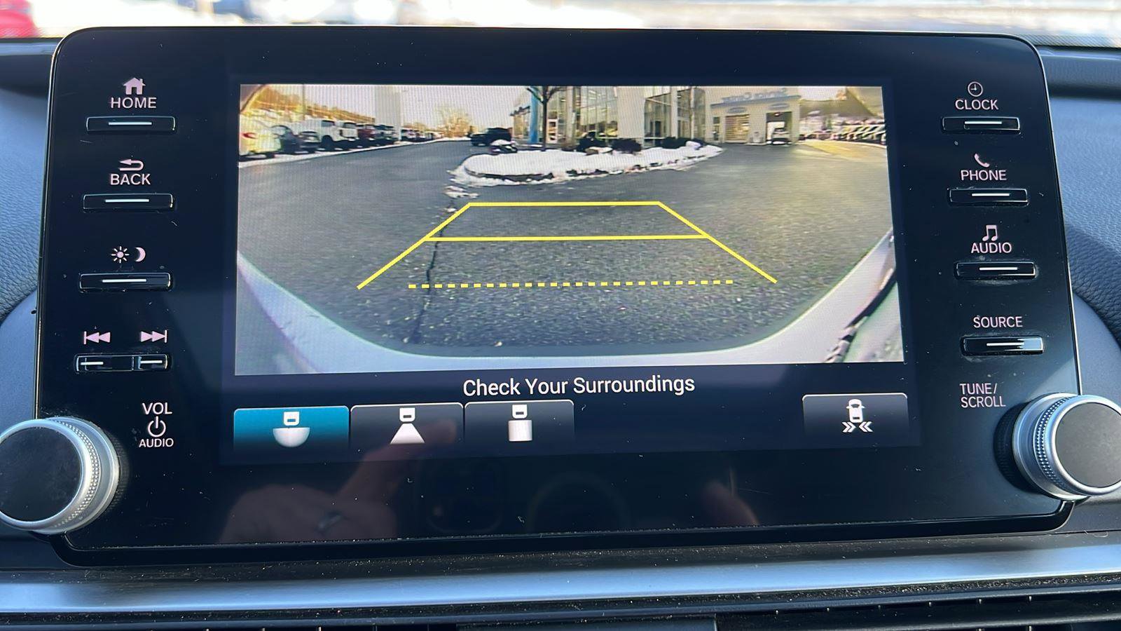 Used 2021 Honda Accord EX image 29