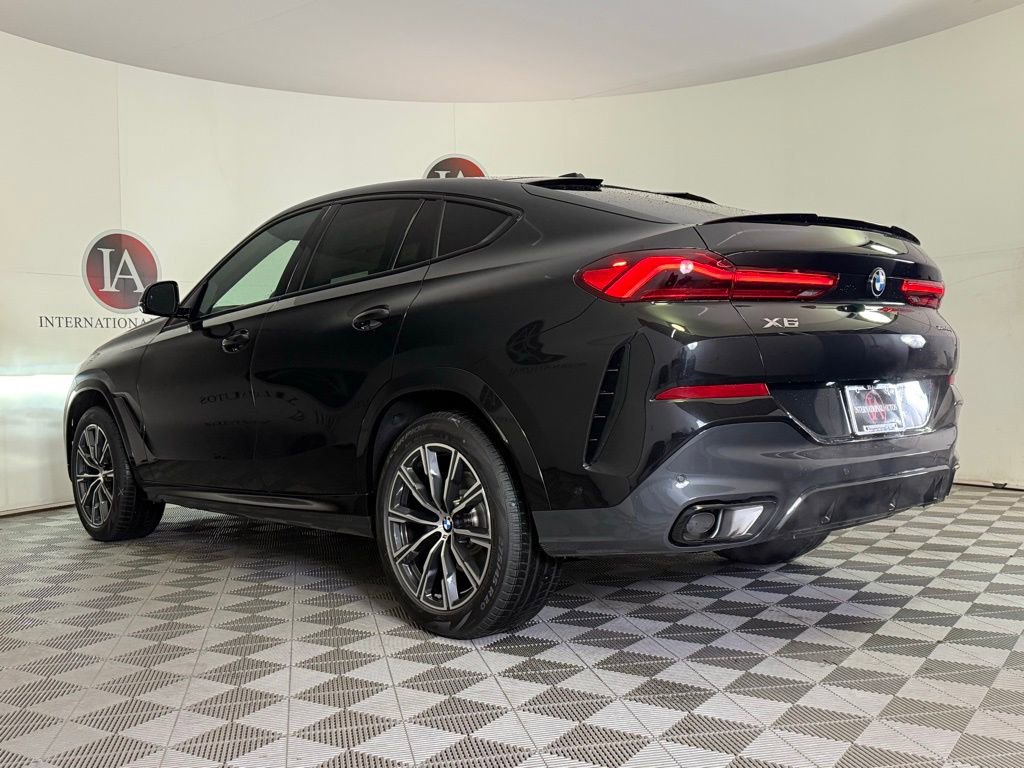 New 2026 BMW X6 xDrive40i image 6