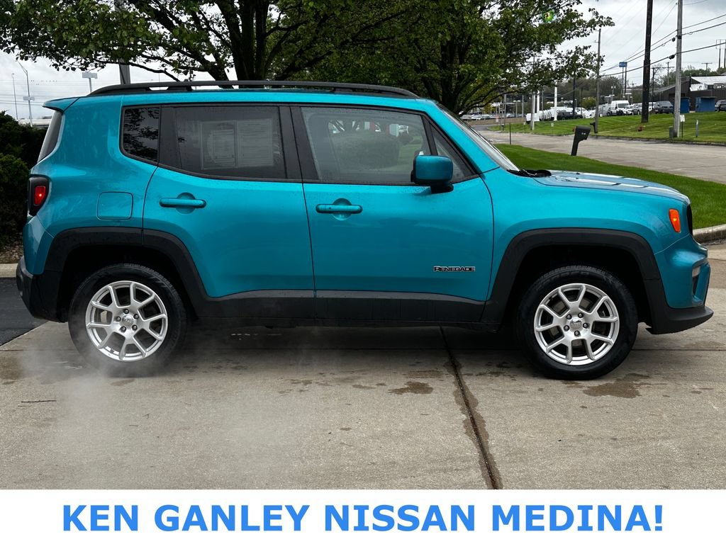Used 2021 Jeep Renegade Latitude AWD/4WD image 2