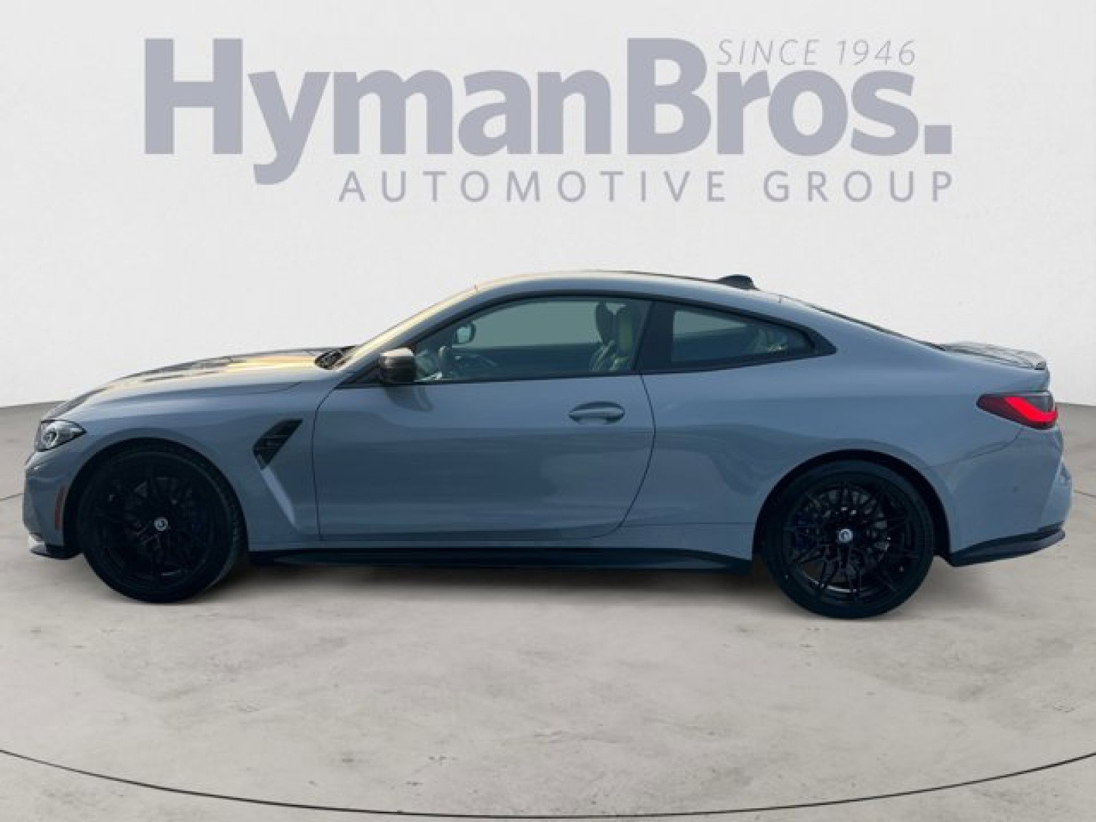 Used 2023 BMW M4 Competition w/ M Carbon Exterior Package RWD image 6