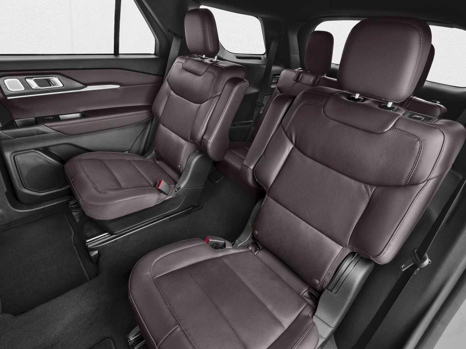 New 2026 Ford Explorer Platinum AWD/4WD image 9