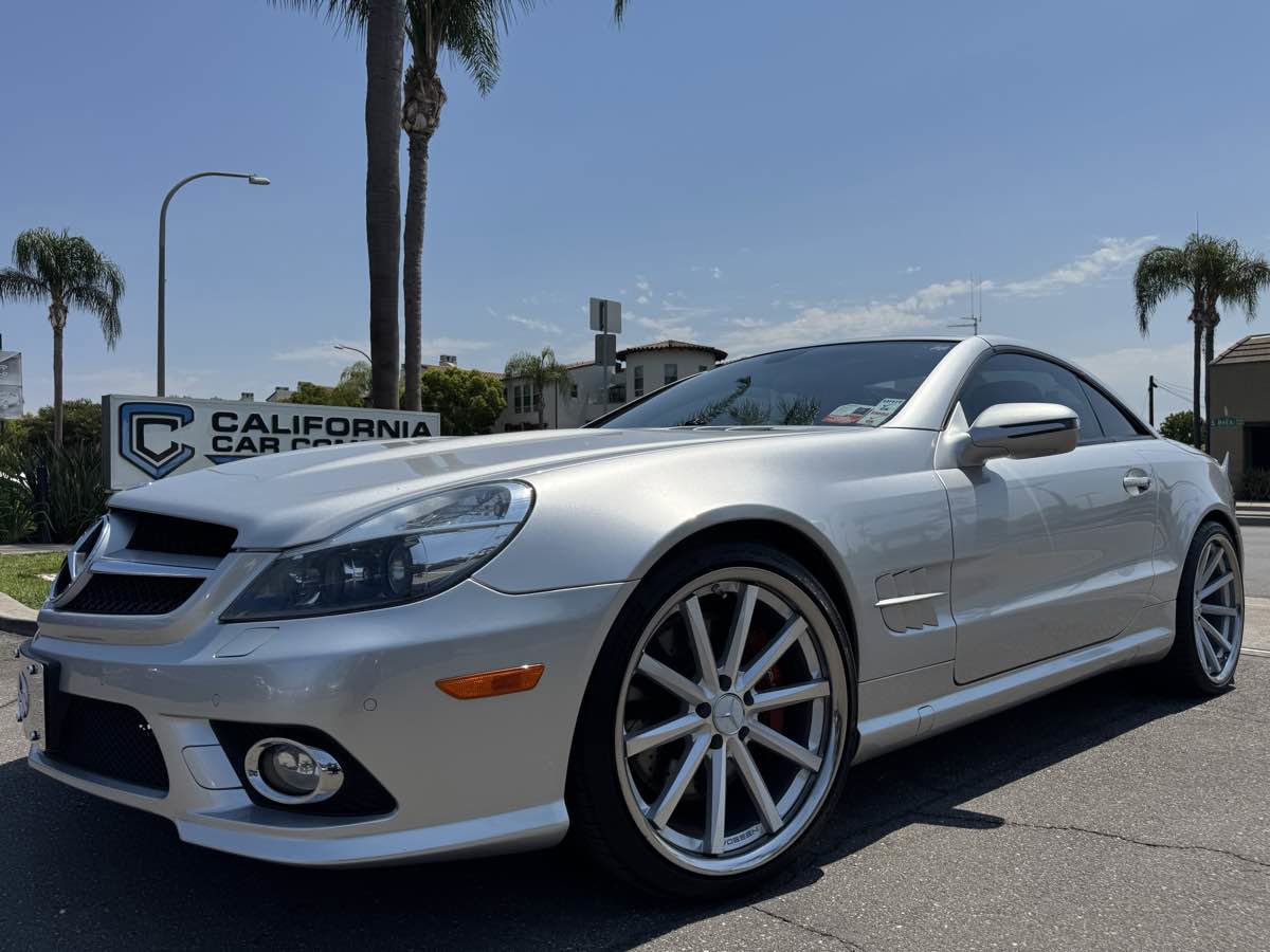 Used 2009 Mercedes-Benz SL 550 image 2