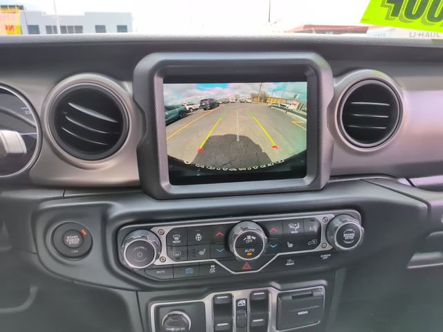 Used 2023 Jeep Wrangler Unlimited w/ Cold Weather Group image 26