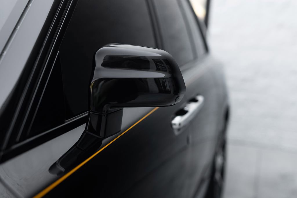 Used 2023 Rolls-Royce Cullinan Black Badge w/ Leather Finishing Pack AWD/4WD image 13