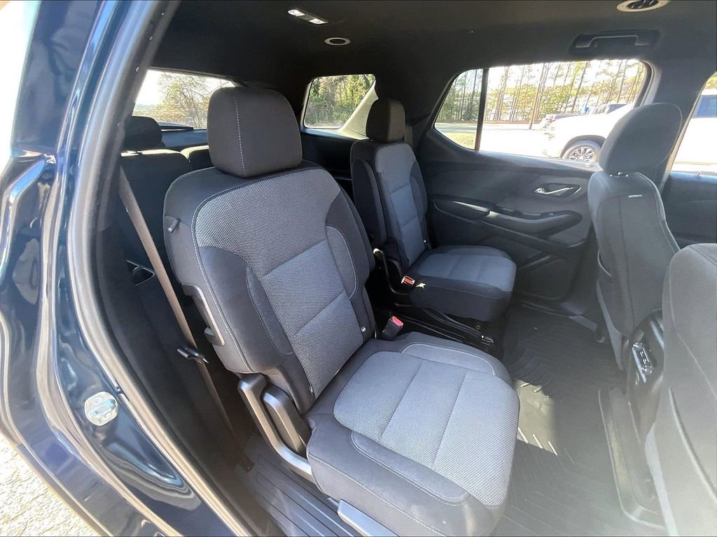 Certified 2022 Chevrolet Traverse LT image 11