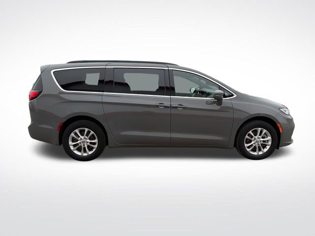Used 2022 Chrysler Pacifica Touring AWD/4WD image 10