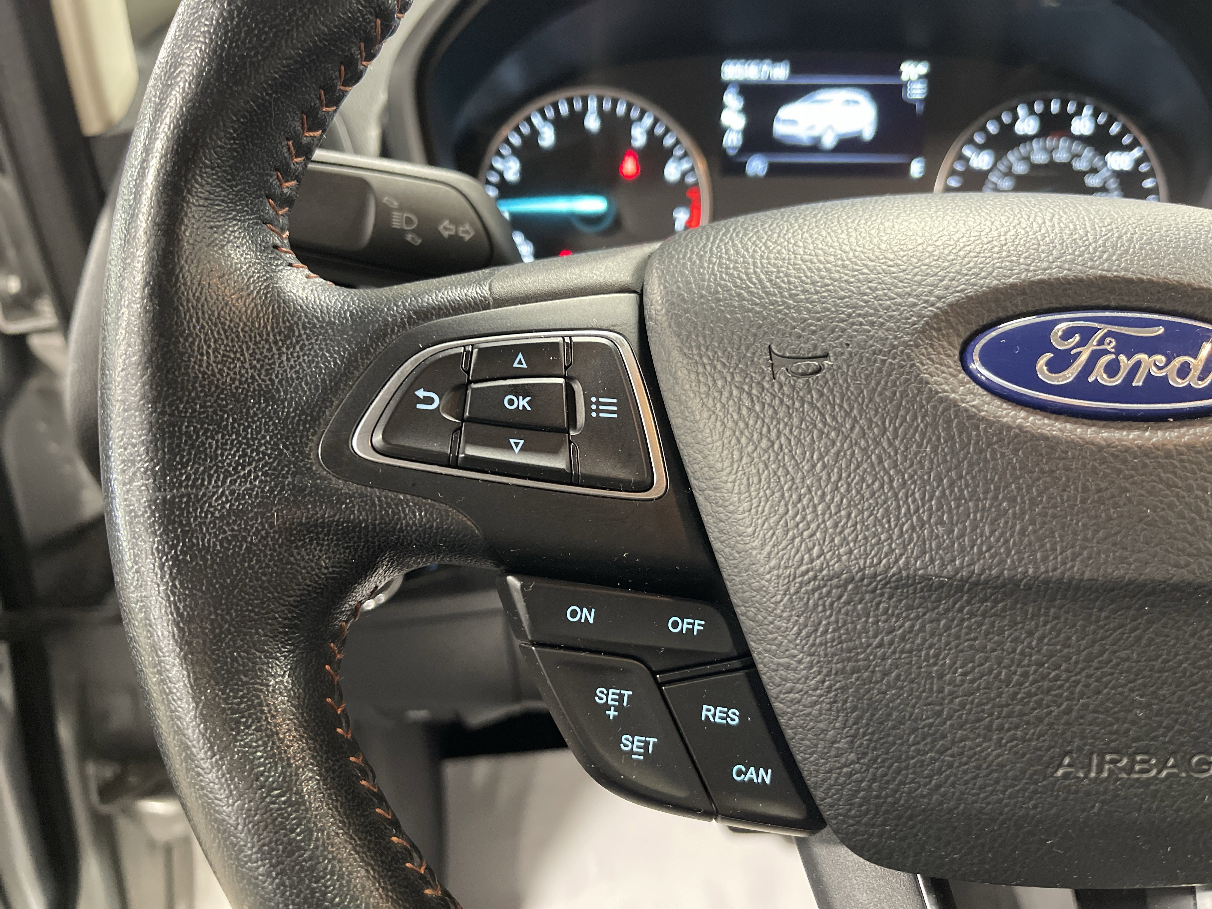 Used 2022 Ford EcoSport SE w/ SE Convenience Package image 19