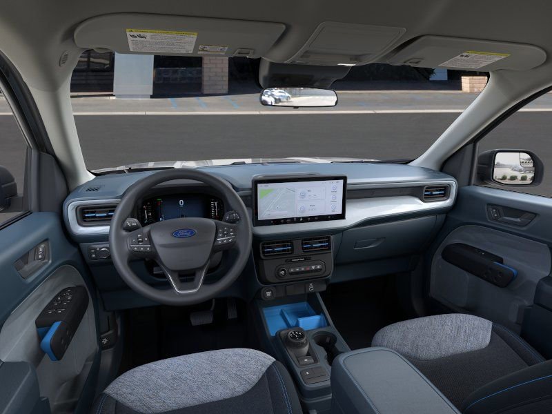 New 2026 Ford Maverick XLT image 9