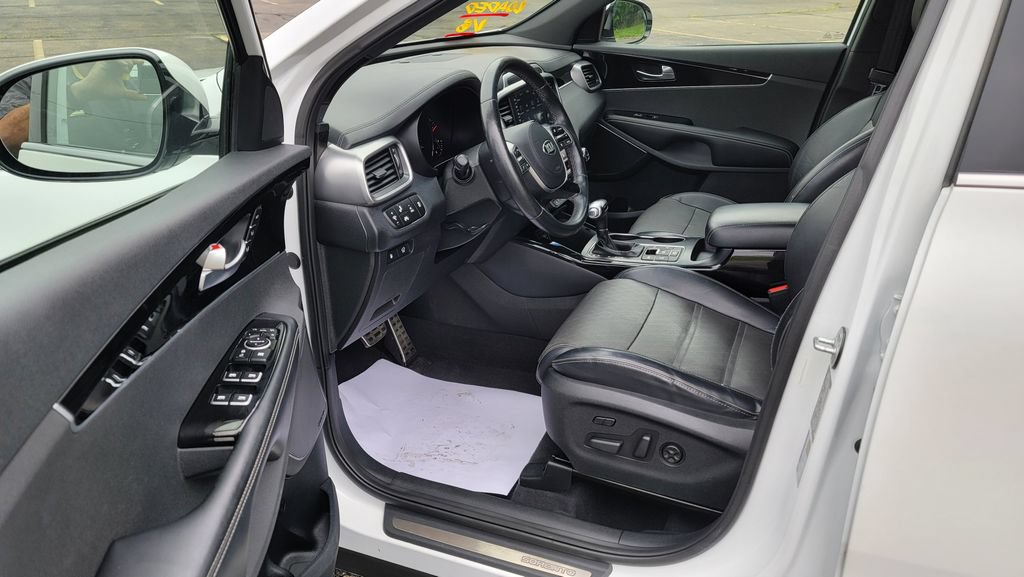 Used 2019 Kia Sorento SX AWD/4WD image 18