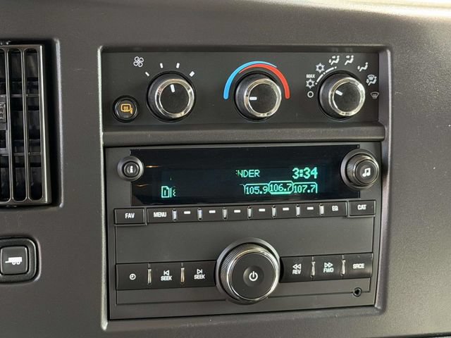 Used 2024 Chevrolet Express 3500 LT w/ LT Preferred Equipment Group RWD image 17