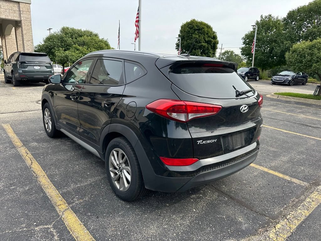 Used 2017 Hyundai Tucson SE w/ SE Popular Package 02 AWD/4WD image 3