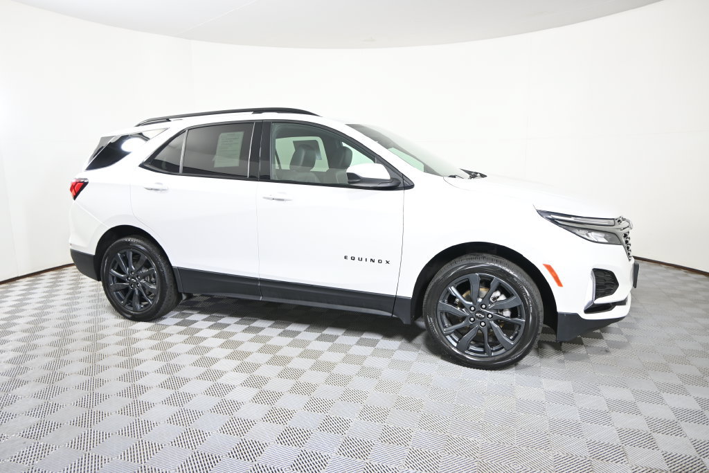 Used 2023 Chevrolet Equinox RS AWD/4WD image 8