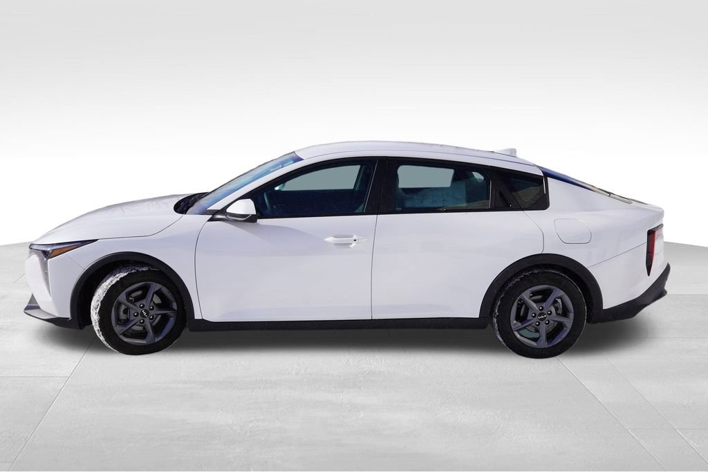 Used 2025 Kia K4 LXS image 9