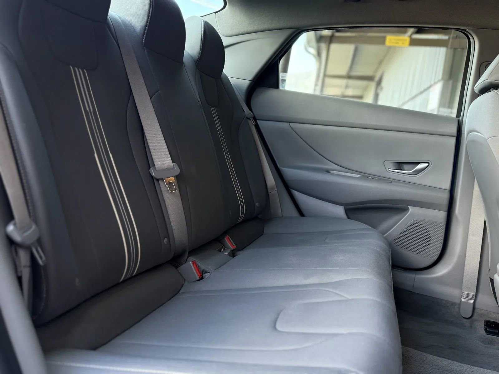 Used 2023 Hyundai Elantra SEL image 17