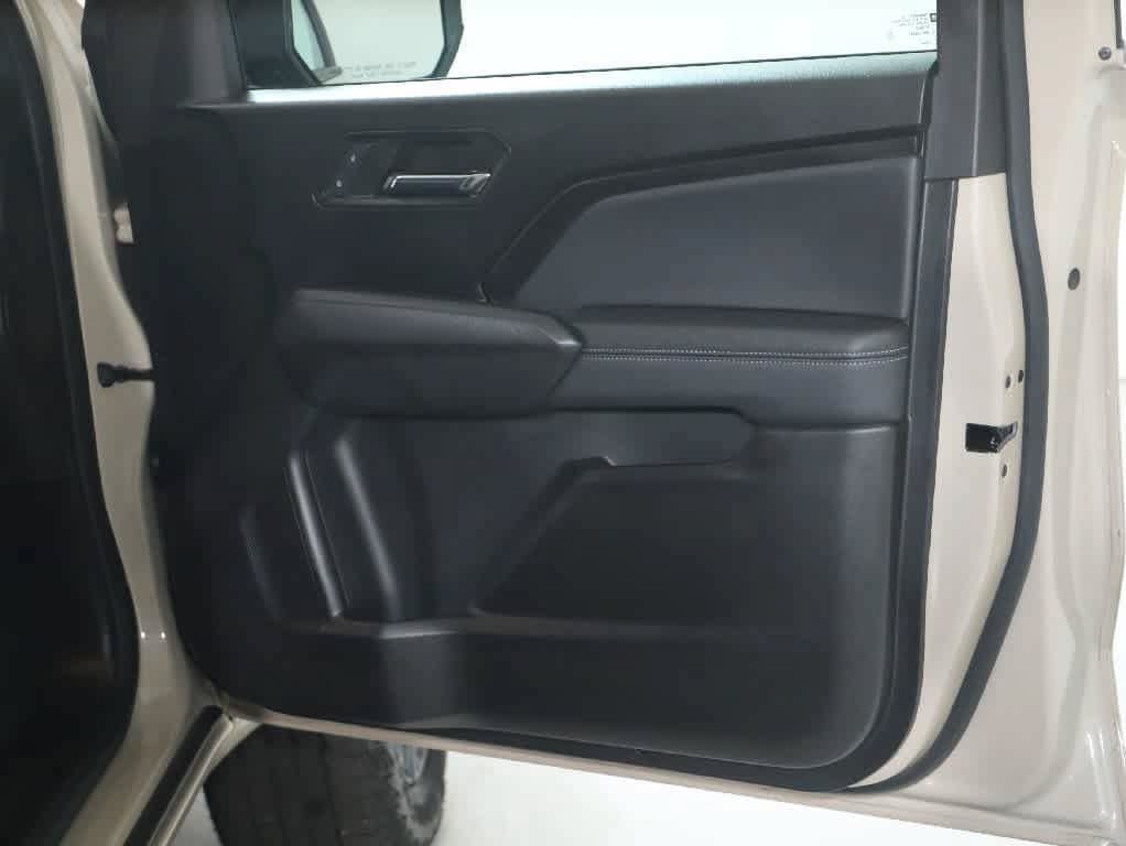 Used 2024 GMC Canyon Elevation w/ Elevation Premium Package AWD/4WD image 30