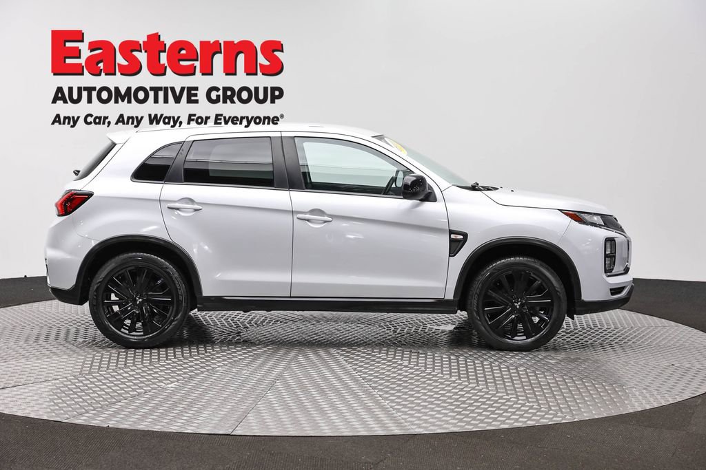 Used 2023 Mitsubishi Outlander Sport LE AWD/4WD image 4