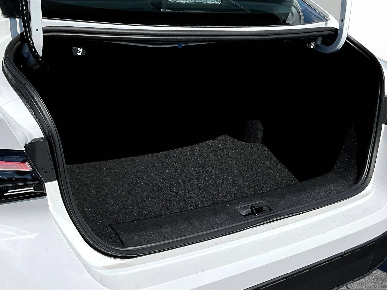 New 2027 Nissan Sentra S w/ S Cold Weather Package FWD image 6