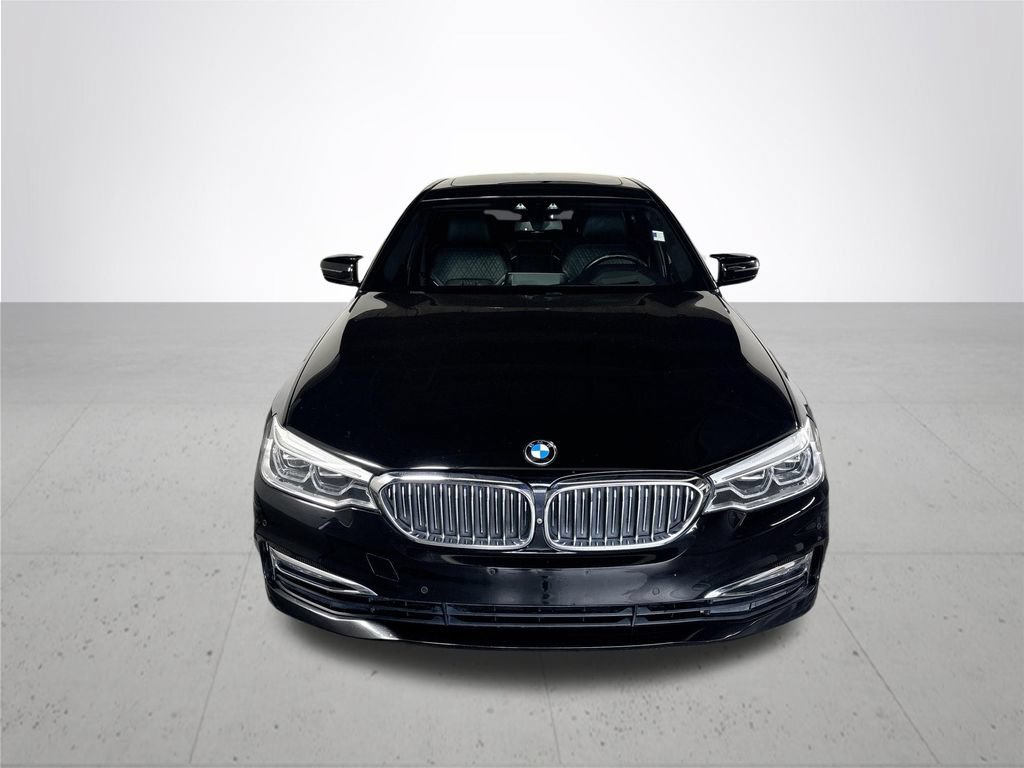 Used 2017 BMW 540i RWD image 3