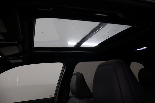 Used 2025 Subaru Forester Touring w/ Popular Package - Touring image 11