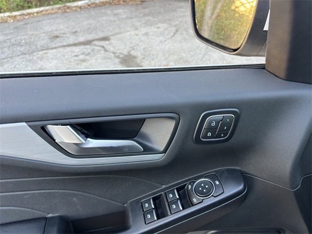 New 2026 Ford Escape Platinum w/ Premium Technology Package image 10