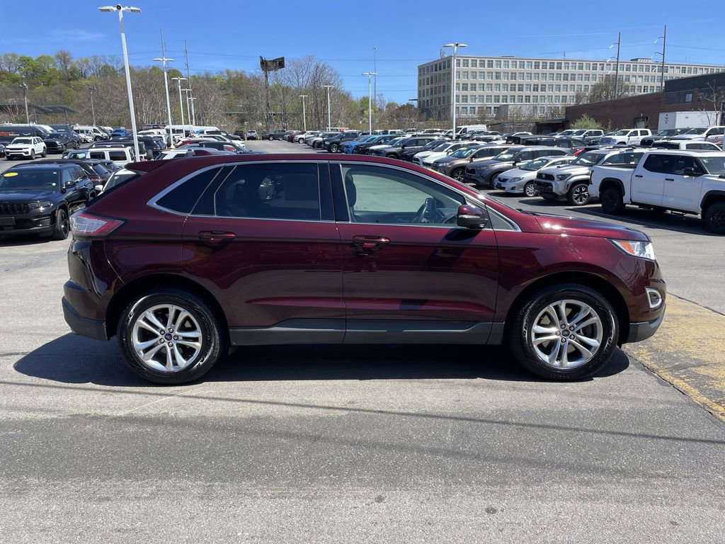 Used 2018 Ford Edge SEL w/ Equipment Group 201A AWD/4WD image 7