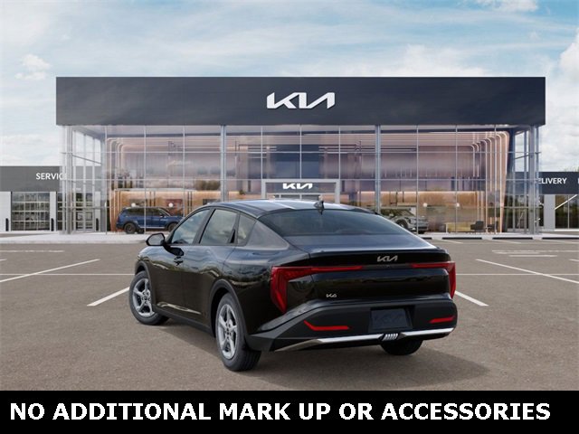 New 2025 Kia K4 LXS image 4