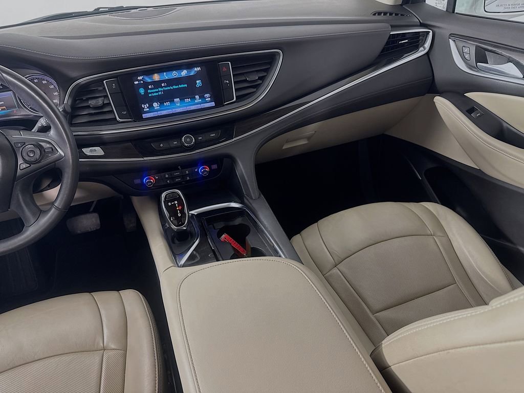 Used 2018 Buick Enclave Essence w/ Trailering Package image 28