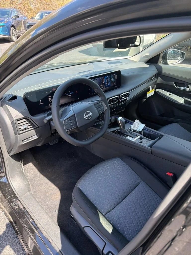 Certified 2025 Nissan Sentra SV w/ All-Weather Package FWD image 15