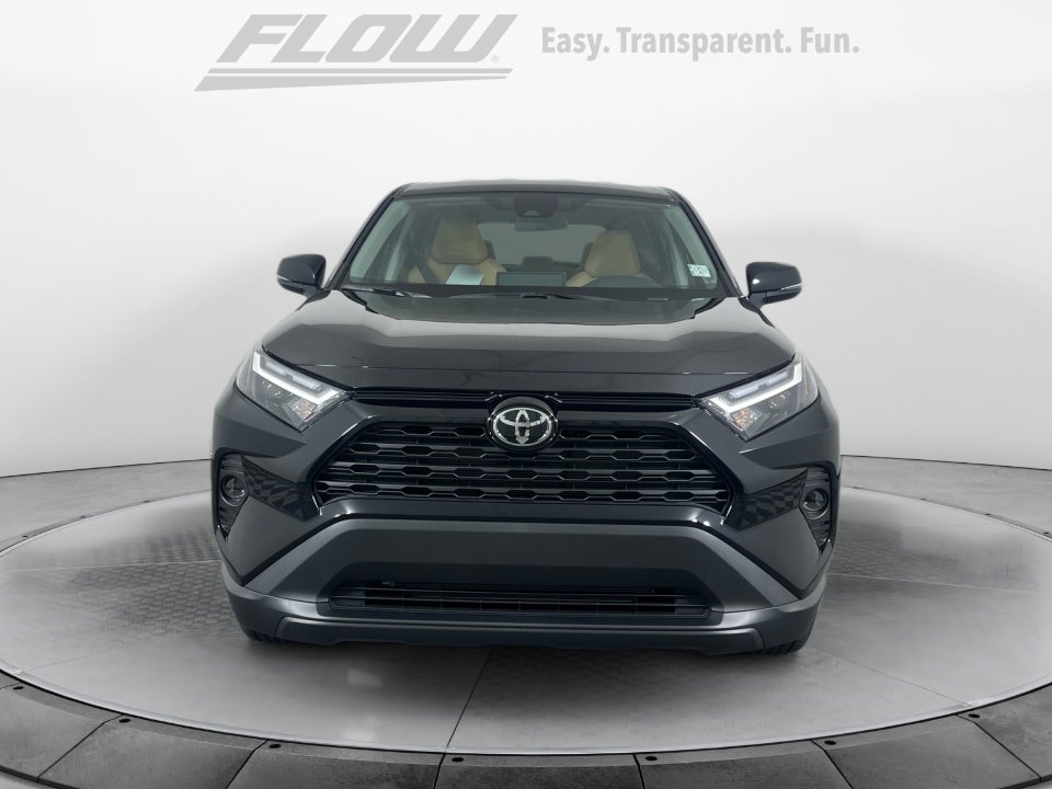 New 2025 Toyota RAV4 LE image 2