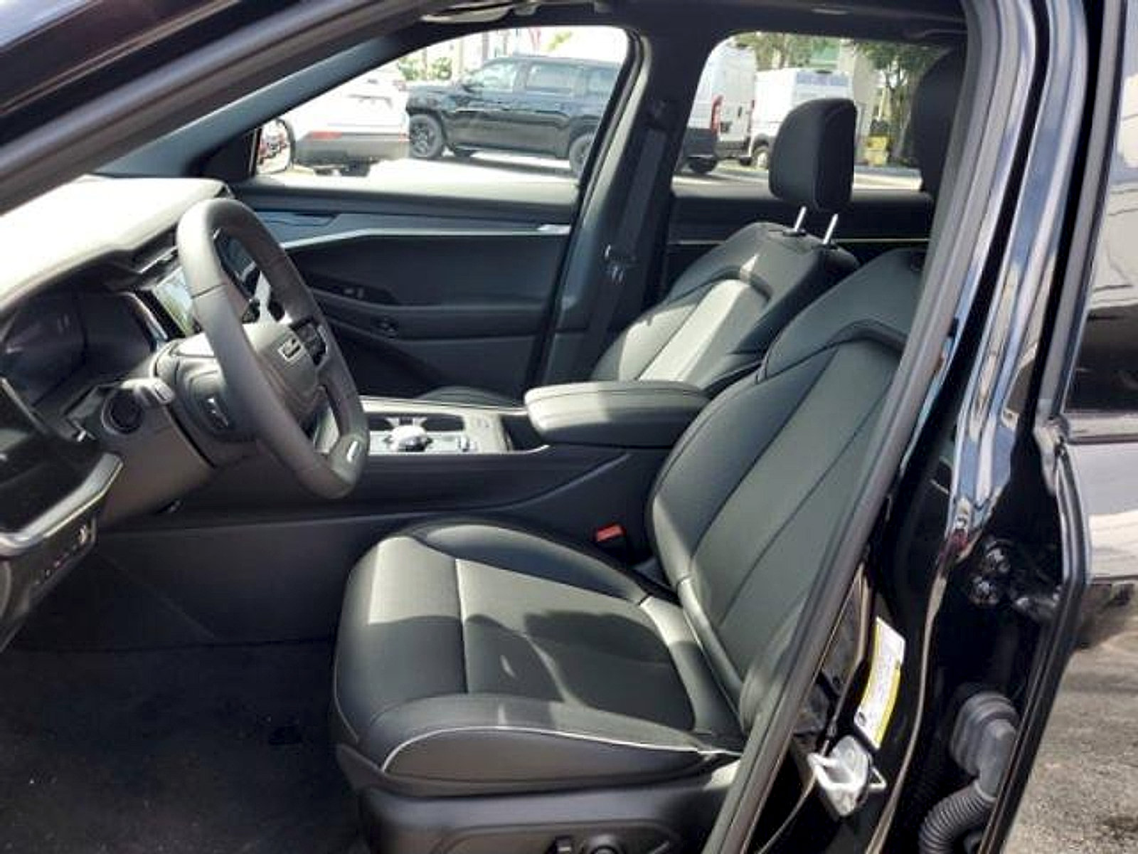 New 2025 Jeep Wagoneer S Limited AWD/4WD image 12